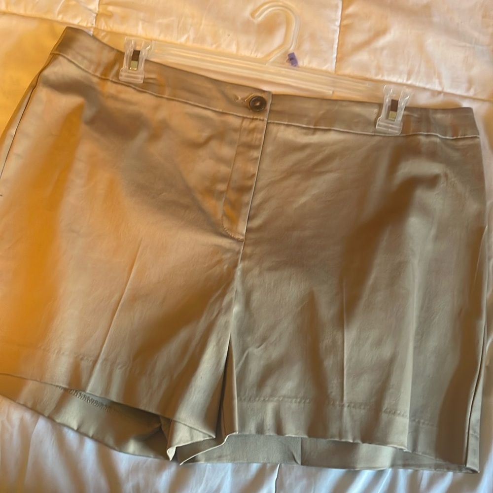 Khaki shorts